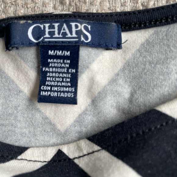 Chaps cotton 3/4 sleeve black and white chevon pattern top. - Picture 6 of 7